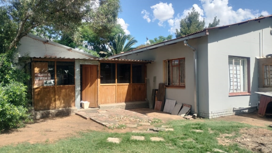 4 Bedroom Property for Sale in Noordhoek Free State
